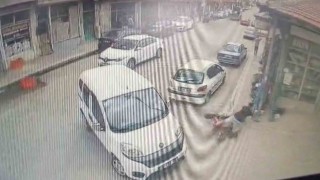 Hafif ticari araç ile elektrikli bisiklet çarpıştı: 1 yaralı