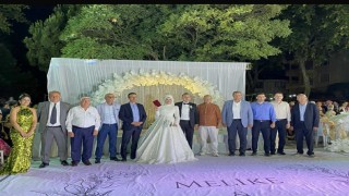 Hakim çift İznikte dünya evine girdi