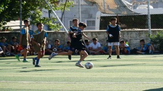 Haliliyede yaz futbol kursuna çocuklardan yoğun ilgi