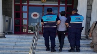 Hapis cezasıyla aranan şahıs jandarmadan kaçamadı