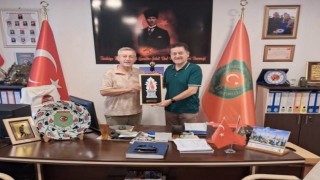 Hasan Fehmi Kinaydan Şehit Aileleri Derneğine ziyaret