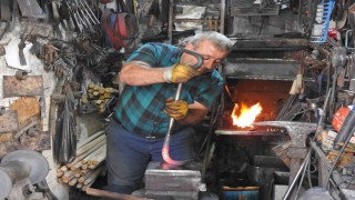 Hem sıcakla hem teknolojiyle mücadele ediyor