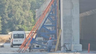 Heyelanın ardından ‘koruma tüneli çalışmaları hız kazandı