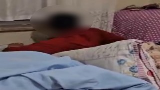 Hırsızlıktan 24 yıl hapsi olan şahıs yorgan altında yakalandı