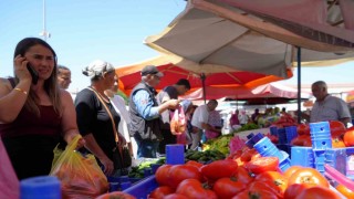 Hizmet üretim endeksi yıllık yüzde 3,9 arttı