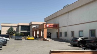 Iğdırda yaş pasta zehirlenmesi: 79 kişi hastanelik oldu