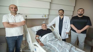 İki böbreğinde tümör tespit edilen hasta, kapalı cerrahiyle sağlığına kavuştu