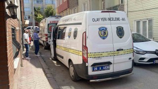 İki çocuk babası adam evinde ölü bulundu