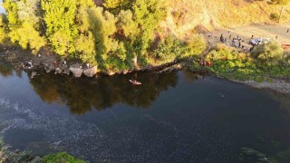 İki gencin boğulduğu nehirde çok sayıda ekip çalışmalara katıldı