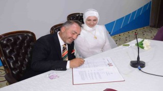 İl Müftüsü İmamoğlu, müftülük personelinin nikahını kıydı
