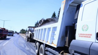 İncirliovada karayolunda çalışmalar sürüyor