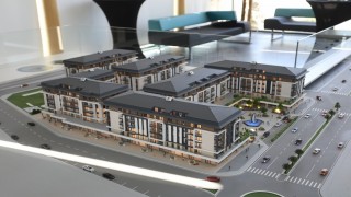 İnegöldeki dev kentsel dönüşümün örnek dairesi görücüye çıktı