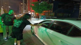 İngiliz müzisyen Ozzy Osbourne anısına Adanada lokma dağıtıldı