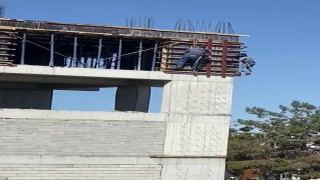 İnşaat işçileri canlarını tehlikeye atıyor