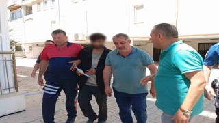İntiharkolik Hasan yine sahnede: 200den fazla kez çatıya çıktı, para alıp indi