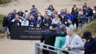 İskoçyada yeni golf tesisi açan Trump: Savaşları durdurmak, golf oynamaktan daha önemli