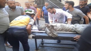 İsrailin Şama düzenlediği saldırıda yaralılara müdahale anları ortaya çıktı