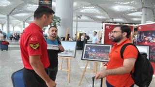 İstanbul Havalimanında 15 Temmuz sergisine yoğun ilgi