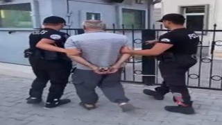 İzmirde 25 yılla aranan hırsız yakalandı