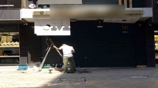 İzmitte kuyumcu vurgunu: Altın ve paralarla yurt dışına kaçtı iddiası