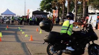 Jandarma ekipleri Gökçeadada güvenli sürüş eğitimi verdi