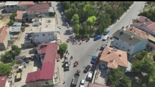 Jandarmadan motosikletlere şok uygulama