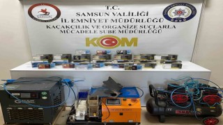 Kaçak makaron ve sigara sarma makinesi ele geçirildi