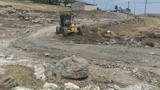 Kağızmanda yaralar sarılıyor