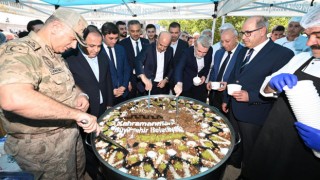 Kahramanmaraş’ta Aşure İkramı Yoğun Katılımla Gerçekleşti