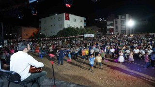 Kahta Belediyesinden Cumhuriyet Mahallesinde coşkulu yaz şenliği