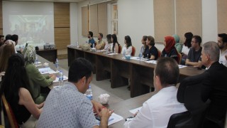 Kamu hastanelerinin durumu toplantıda değerlendirildi