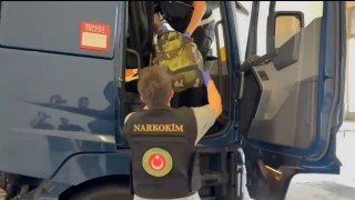 Kapıkulede 26 kilo skunk ele geçirildi: 4 tutuklama