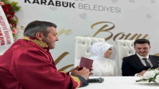 Karabük Belediyesi evliliğe adım atan gençlere desteğini sürdürüyor