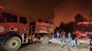 Karabükte orman yangını büyüyor, iki mahalle tahliye edildi