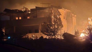 Karabükteki orman yangınlarında 40 ev alevlere teslim oldu