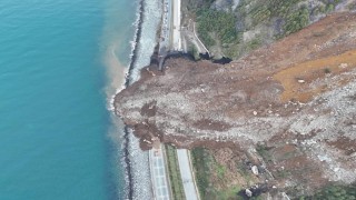 Karadeniz yollarında ‘şev alarmı