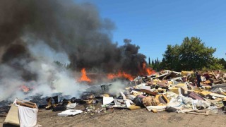 Katı atık depolama alanında yangın