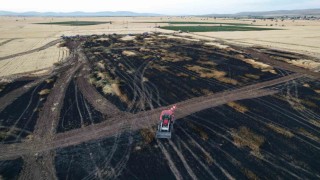 Kayseride çıkan yangında 100 dekar ekili alan küle döndü