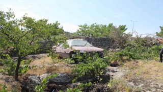 Kayseride ilginç kaza: Sürücü araçtan atlayarak kurtuldu