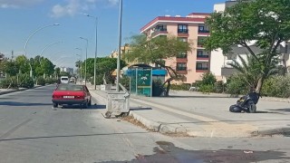Kaza anı kamerada: Motosiklet sürücüsü kadın kazada hayatını kaybetti
