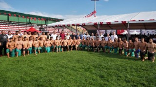 Keçiörende 2nci geleneksel Taha Akgül güreşleri başlıyor