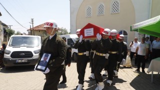 Kıbrıs gazisi Manisada törenle toprağa verildi
