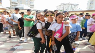 Kiliste çocuklar ekranı kapatıp çevreyi keşfe çıktı