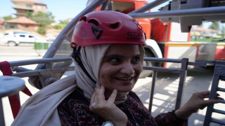 Kırıkkale itfaiyesi, engelli kadının hayalini gerçekleştirdi