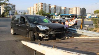 Kırmızı ışık ihlali kaza getirdi: 1 yaralı
