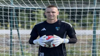 Kocaelisporun yeni kalecisi Aleksandar Jovanovic kampa katıldı