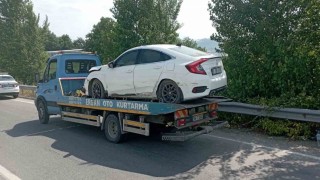 Kontrolden çıkan araç bariyere çarptı: 2si çocuk 4 yaralı