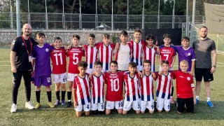 Körfez Gençlerbirliği, U12 F Grubu şampiyonu oldu