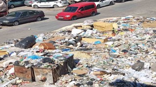 Korkulan oldu, Bucada toplanmayan çöpler alev alev yandı