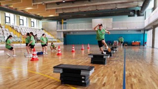 Küçükçekmece Belediyesinden özel yetenek sınavlarına hazırlanan gençler için hazırlık kursları